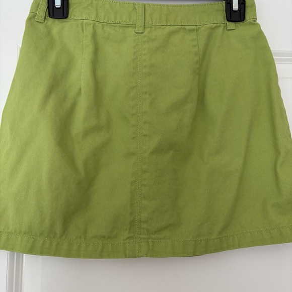 Forever 21 Green Mini Skirt with Pockets - Picture 6 of 7